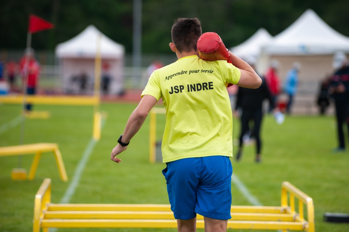 pompiers36's tweet photo. #FINAREG 💪📸 Retour en images sur la délégation de 50 athlètes indriens à la finale régionale des épreuves athlétiques et du parcours sportif.

👏 7 athlètes, dont 4 JSP sont qualifiés pour la finale nationale (#FINAT2023) à Saint-Étienne.
➕ de photos 👉 https://t.co/WlWuStJVUq https://t.co/lNUn71U35N