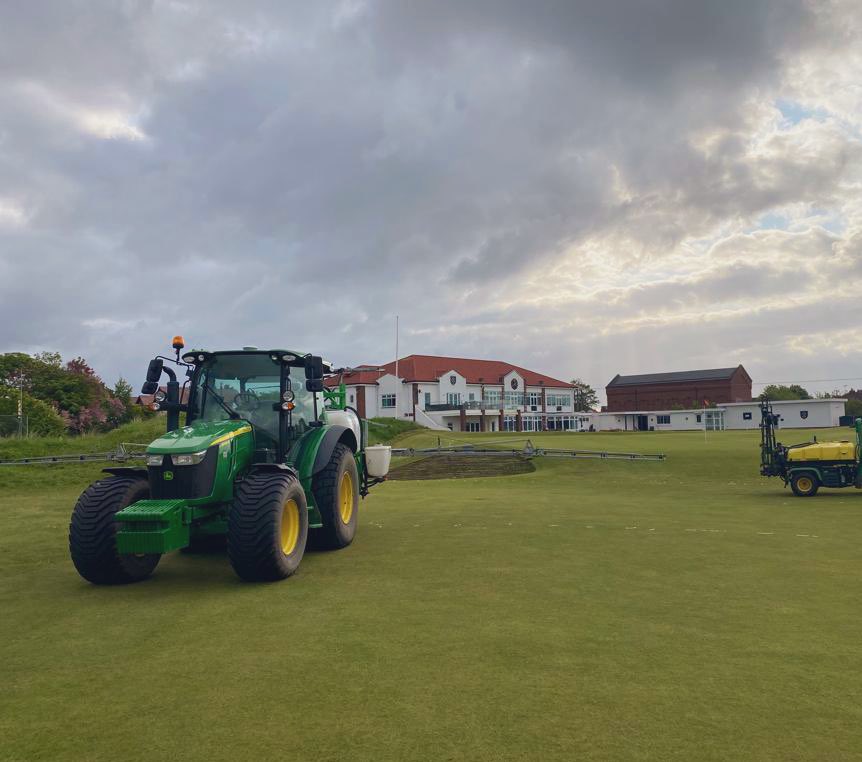 Life on the Links (@hillside_greens) on Twitter photo Early morning tandem weed control <a href="/Hillside_GC/">Hillside Golf Club</a> <a href="/LancsTurf/">Lancs Turf Supplies</a> soon rattled off 11ha worth of fairways 👍🏻 Early morning tandem weed control <a href="/Hillside_GC/">Hillside Golf Club</a> <a href="/LancsTurf/">Lancs Turf Supplies</a> soon rattled off 11ha worth of fairways 👍🏻