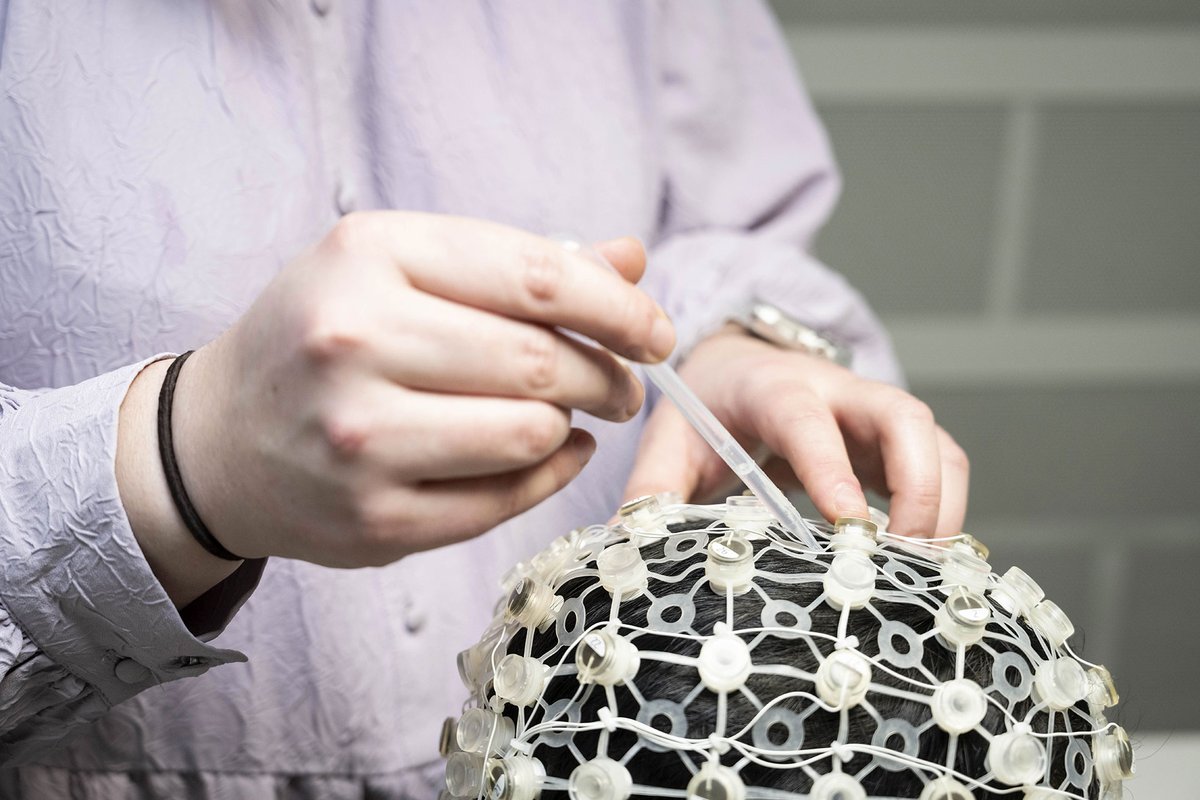 institutpasteur's tweet image. 🏥 Création d’un Institut Hospitalo-Universitaire destiné à mieux détecter et prendre en charge les troubles de l’audition et de la parole ↘️  pasteur.fr/fr/espace-pres…