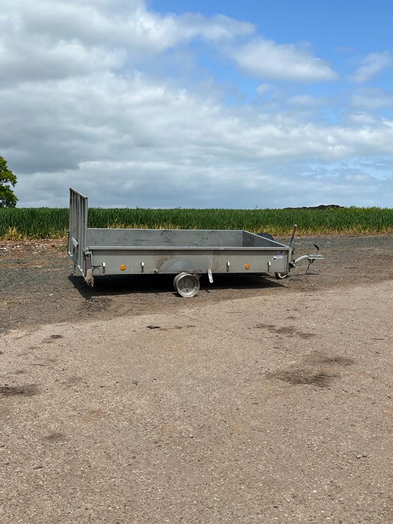 Today the Shropshire Team recovered this trailer which had been reported stolen. It is now with us and will be returned to its owner. If you see any plant/trailer in a place which looks out of place please report it. #RuralCrime #PolicingPromise