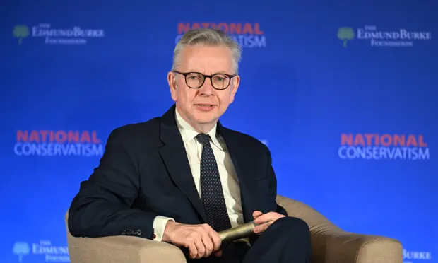 CalComms agrees with @luhc Secretary <a href="/michaelgove/">Michael Gove</a>'s admissions that "There simply aren't enough houses in this country."

We welcome the Minister's reassurances that the Government were "absolutely committed to more houses being built."
🏘️🏘️