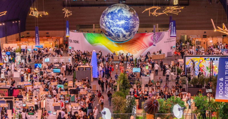saintgobain's tweet photo. [#ChangeNow2023]
🌍Plus que quelques jours avant @ChangeNOW_fr, l’événement des solutions pour la planète !
💡#SaintGobain et @SGNova vous attendent au Grand Palais Éphémère, pour découvrir les innovations performantes des start-ups @carbicrete, @ecomedes et #Recyfe.
✒️@Thegoodfr