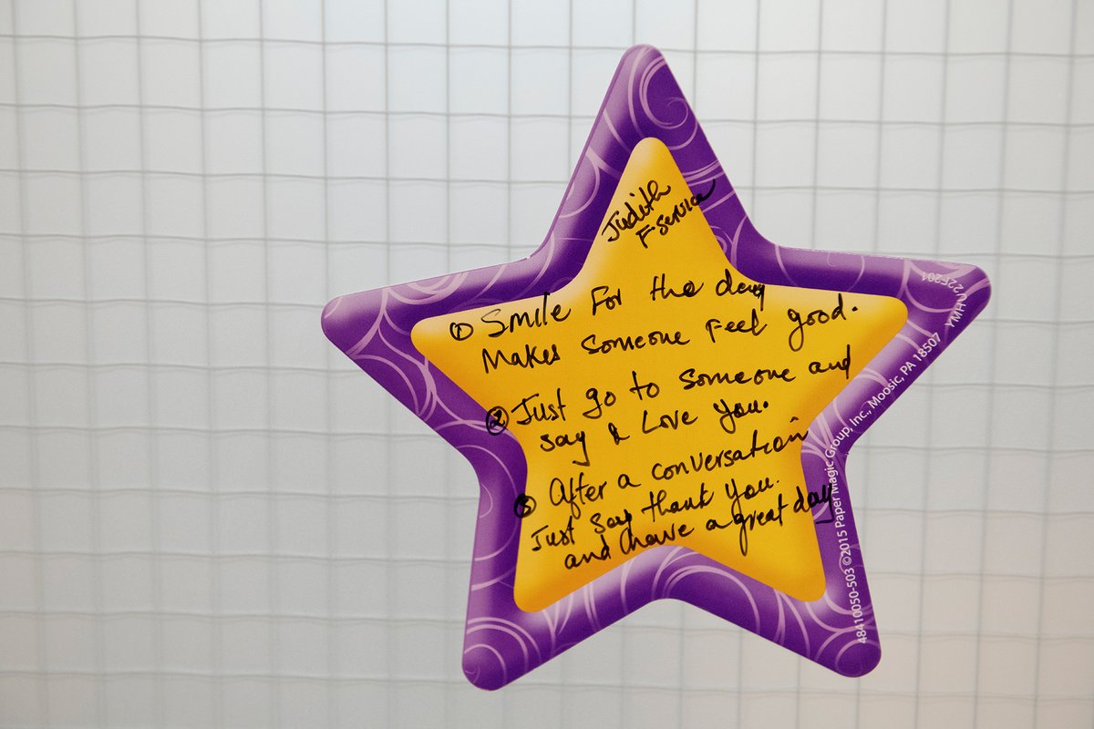 EndeavorHlth's tweet photo. Skokie Hospital displayed Acts of Kindness stars for employees to celebrate a team member, jot down affirmations or commit to an act of kindness in their communities. Posted on the dining room windows, the stars hope to bring a smile to those passing by ❤️ https://t.co/RQta5M57Sv