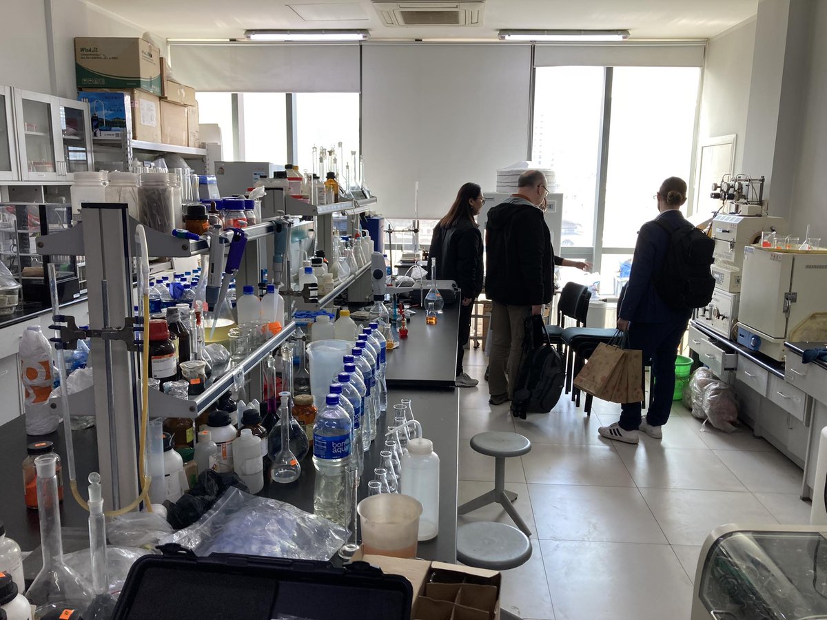TACMEE2's tweet photo. The 5 TACMEE consortium partners meet in Mongolia!
The Finnish and Hungarian delegations at GMIT. They visited the laboratories of the university and discussed the development possibilities of the labs. 🌳🌏🌳 https://t.co/rzGYHy14hZ
