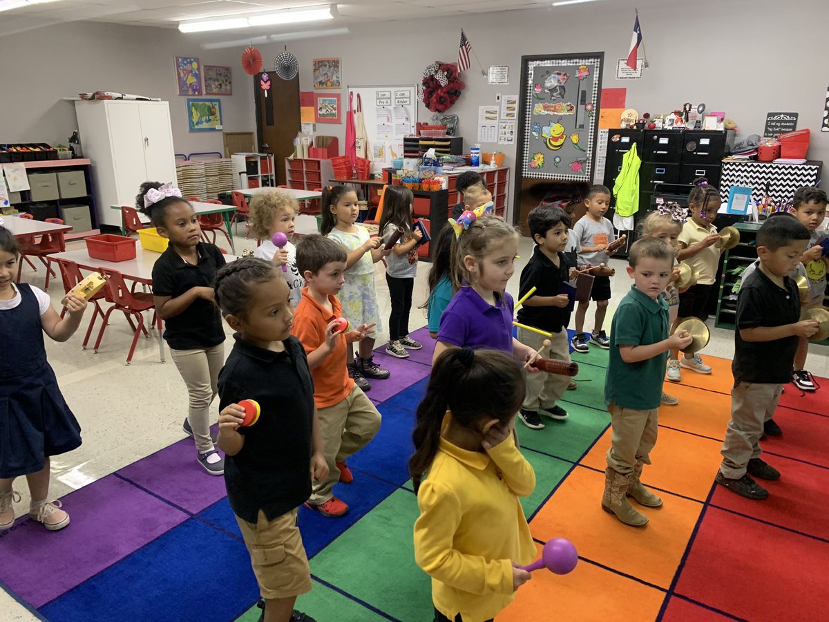 Instrument fun in music class this week!!! Still learning and exploring in May! <a href="/FISD_Ingram/">Hazel Ingram Elementary School</a> #IngramIngenuity