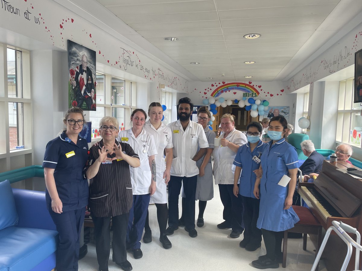 Patients and Staff celebrating Day 2 of #DementiaActionWeek2023 this afternoon with a Tea Party and a Sing along on the Top Floor. 🎶🫖 @BlackpoolHosp #DAW2023