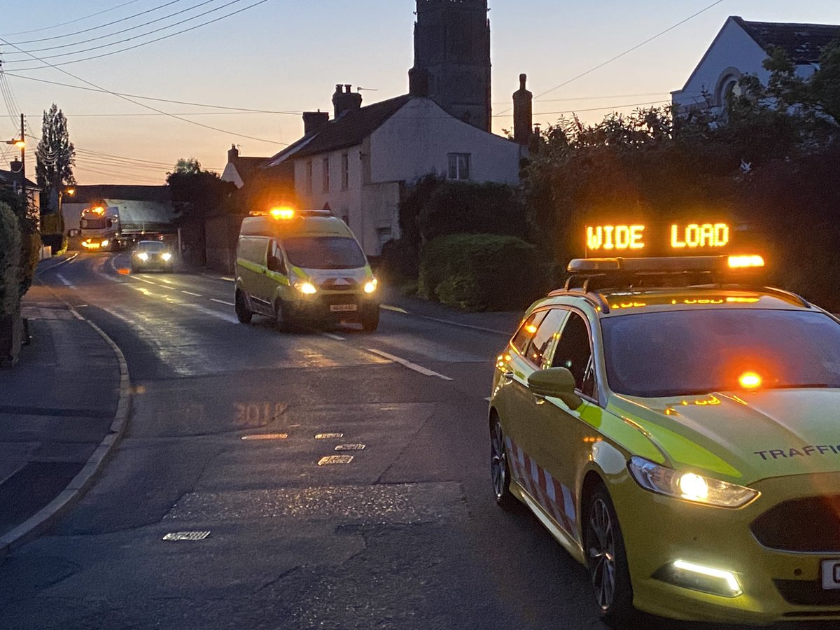 abnormal_loads's tweet photo. 5.3 meter wide motor torpedo boat escorted today from #Westonzoyland near #Bridgwater to #Gosport using x3 escort vehicles. @Road_Pilots @HTAsafer #AbLoads https://t.co/7h0IjXHGXy
