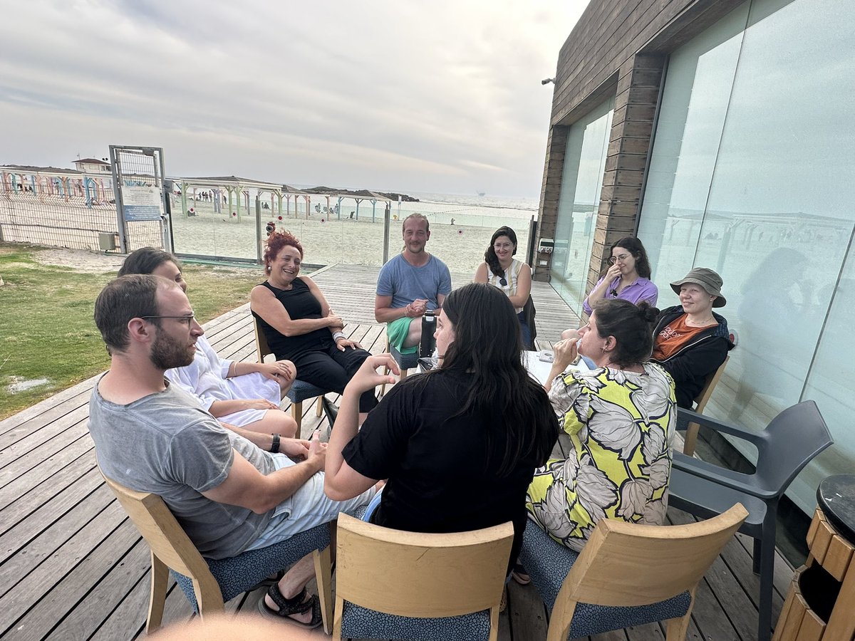 Sys_Immunology's tweet photo. Exploring out of the box ideas for Aging&amp;Immunity research! Winners will be declared at the conclusion of our @Sys_Immunology workshop https://t.co/GjOnZ8Eq2F