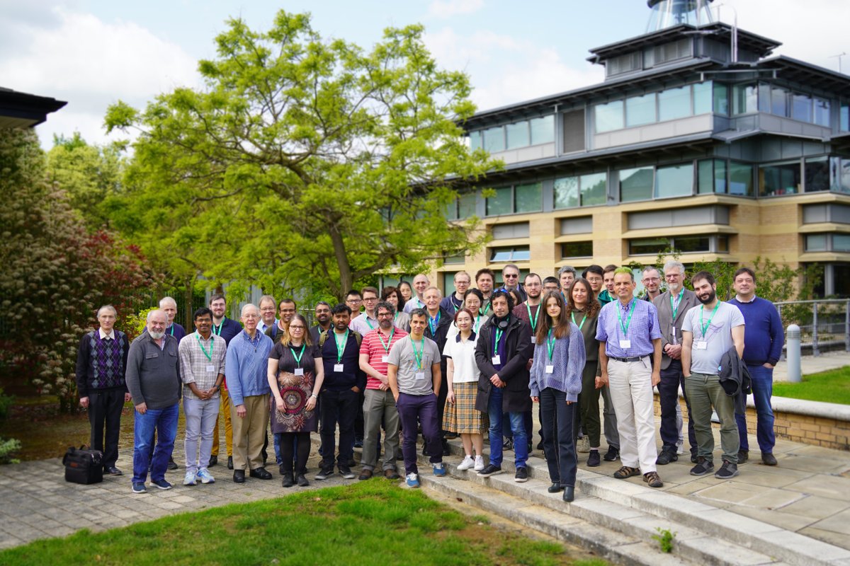 Physical participants in this week's workshop: "New tomographic methods using particles"! See the full details of all talks and activities involved here: newton.ac.uk/event/rntw03/ #NewtonRNT2023