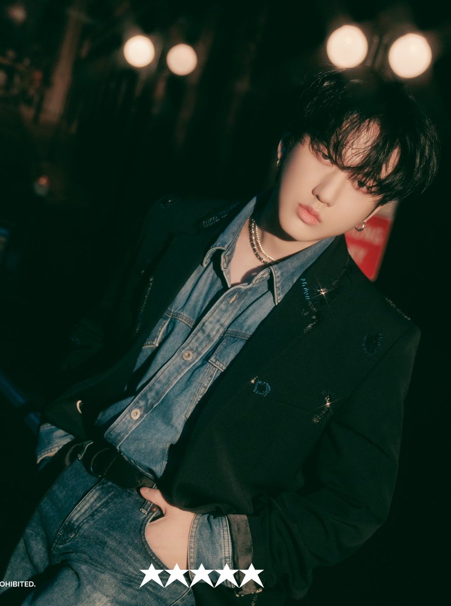 days2stay's tweet photo. SEO CHANGBIN!?!??!?? @#$&amp;#!#? https://t.co/vsVyOp4NM5