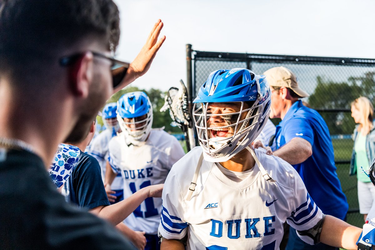 NCAALAX's tweet photo. Vote for the #NCAAMLAX Photo of the Week 📸

1️⃣ @ArmyWP_MLax All the feels 🥺
2️⃣ @UMichLacrosse Believe in blue 😤
3️⃣ @PennStateMLAX Are you not entertained?! 🦁
4️⃣ @DukeMLAX Comeback kings 👑 https://t.co/RNiwgihUW8