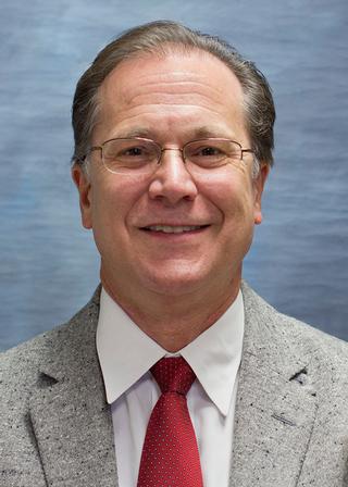 Congratulations to Michael Potchen, MD on being recently elected to the University of Rochester Faculty Senate! rochester.edu/Faculty/senate/
#Radiology #Leadership <a href="/UR_Med/">UR Medicine</a>