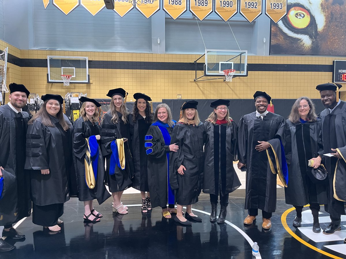 We had seven #MizzouComm graduate students walk this past weekend to celebrate their amazing accomplishments! Congratulations Drs. Tyler Sorg, <a href="/shayemorrison/">Shaye Morrison, Ph.D.</a>, <a href="/EllenJordanPhD/">Ellen Jordan, PhD, CFLE</a>, <a href="/rikkiaroscoe/">Rikki Roscoe, Ph.D.</a>, <a href="/AElkhalid/">Amnee Elkhalid, PhD</a>, Scott Branton, and Marcus Ferguson.
