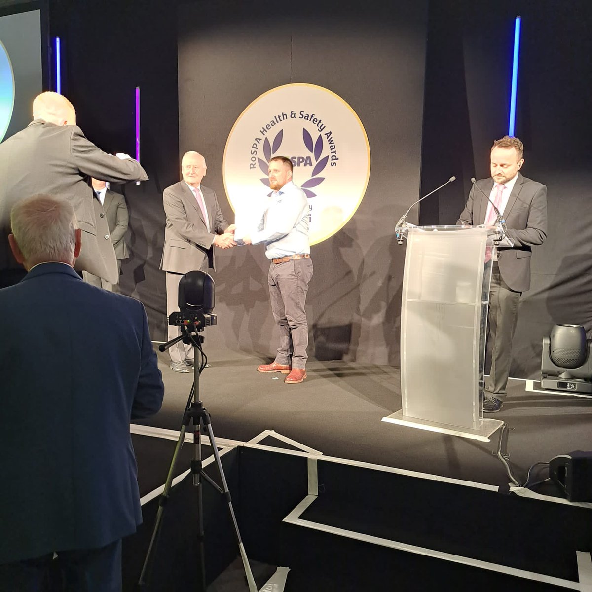 <a href="/CheckmateFire/">Checkmate Fire</a> has fought off international competition to scoop a prestigious <a href="/RoSPA/">RoSPA</a> Award! 🎉

We're delighted to have received a 'Silver Achievement Award' in the Industry Sector category, demonstrating our commitment to #healthandsafety excellence.

👉 bit.ly/431kzzQ