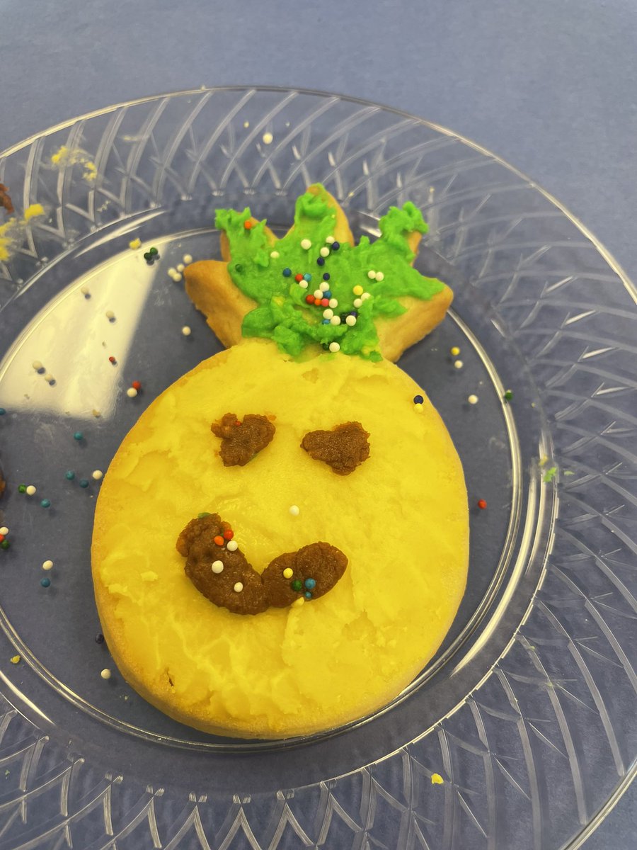 Raina Gresham tweet media