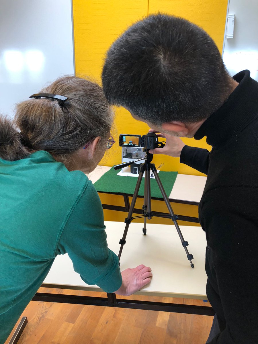 DrneBFC's tweet photo. 🎥 Formation @DrneBFC "Captation Vidéo", animée par @isath39 et @EricPeclet pour les enseignants de @Departement89. 
Plaisir, créativité et technicité ont alimenté cette belle journée.
Un grand merci au collège Jean Bertin de Saint-Georges-sur-Baulche pour son accueil.
@dsden89 https://t.co/3qFmBpjBUG