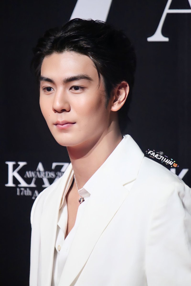 ImOne2138422196's tweet photo. 🥰🥰🥰หล่อมากก#ริว https://t.co/hzzdNHUYhf