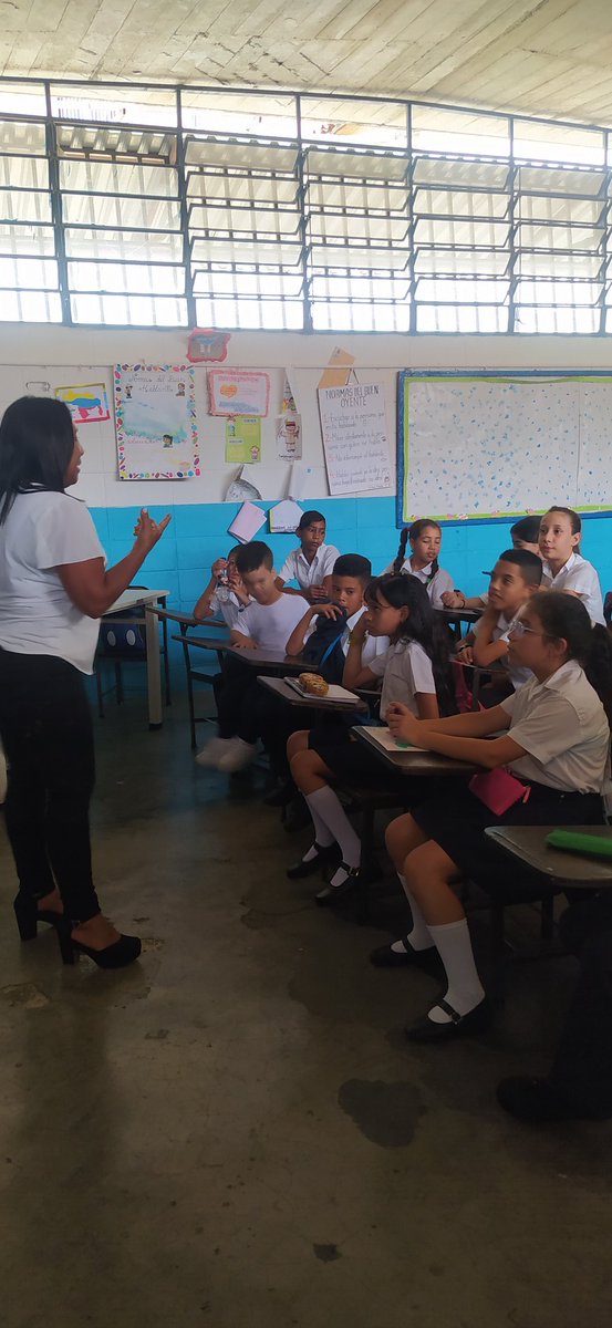 #16mayo2023 
Conversatorio relacionado al Día de la convivencia en paz,  dirigido a los estudiantes de 5to grado sección A, docente prof. Yasnairy Martínez @ueejmalvarezjaramill <a href="/_LaAvanzadora/">Yelitze Santaella</a> <a href="/pedrogordon2121/">Pedro Gordon</a> <a href="/leivi24/">Leivi/Oceanía</a> 
#ceroacosoescolar