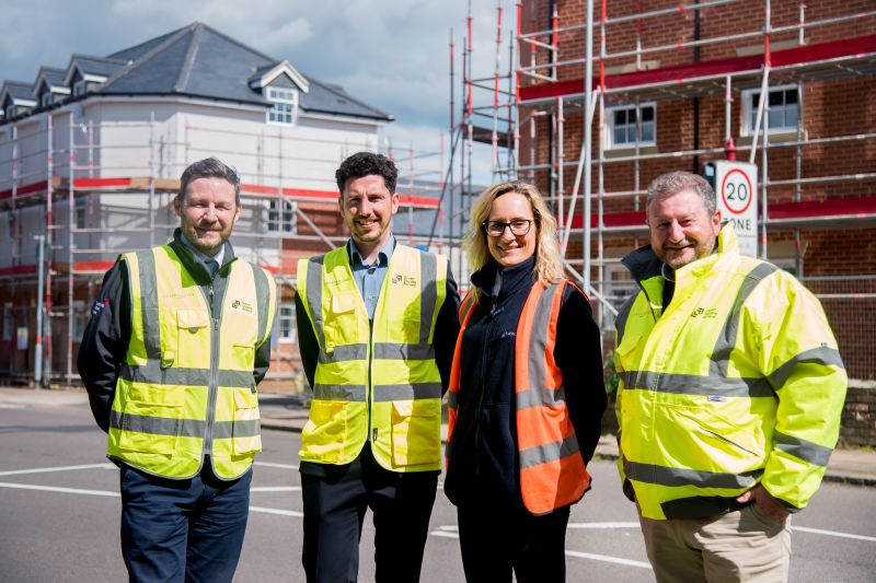 We're proud to be delivering 22 new affordable and energy-efficient homes in Daventry.

Working in partnership with Excelsior Land Ltd under contract with @GreenSqAccord, the development on Oxford Road is nearing completion. 

Read more here: bit.ly/3pzq4aD