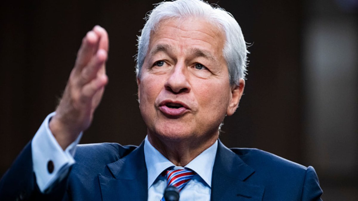 Jamie Dimon says it's ‘unlikely’ that JPMorgan Chase will acquire another struggling bank cnbc.com/2023/05/16/jam…