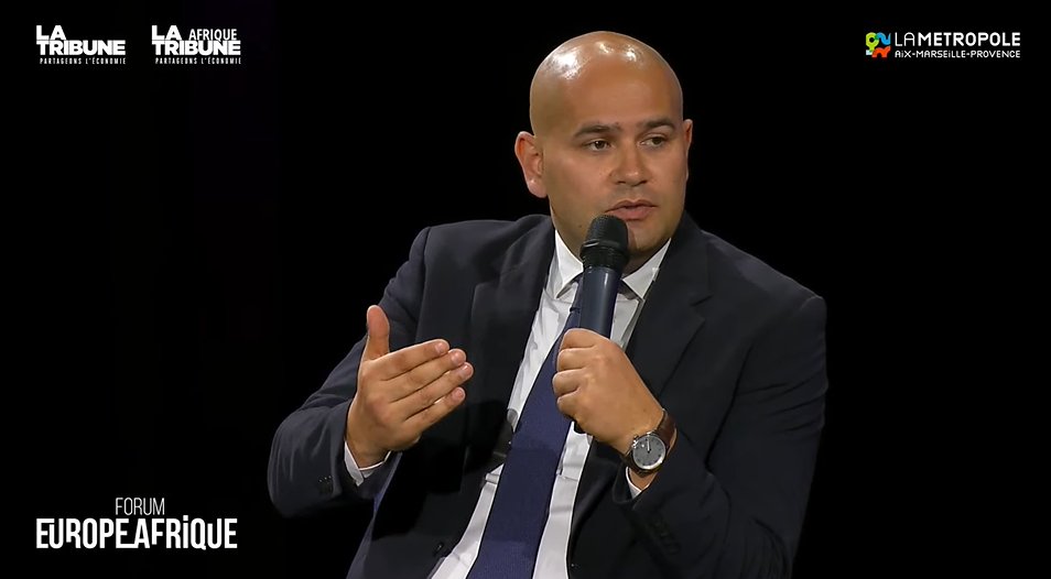 HuaweiNA's tweet photo. #ForumEuropeAfrique - "La #Fintech a révolutionné le domaine des paiements mobiles, ouvrant la voie à de nouvelles perspectives. Les startups africaines se sont particulièrement démarquées et ont réussi à prospérer malgré les défis globaux." - Adnane Ben Halima, VP en charge des relations publiques chez @HuaweiNA.
@LTAfrique @LaTribune