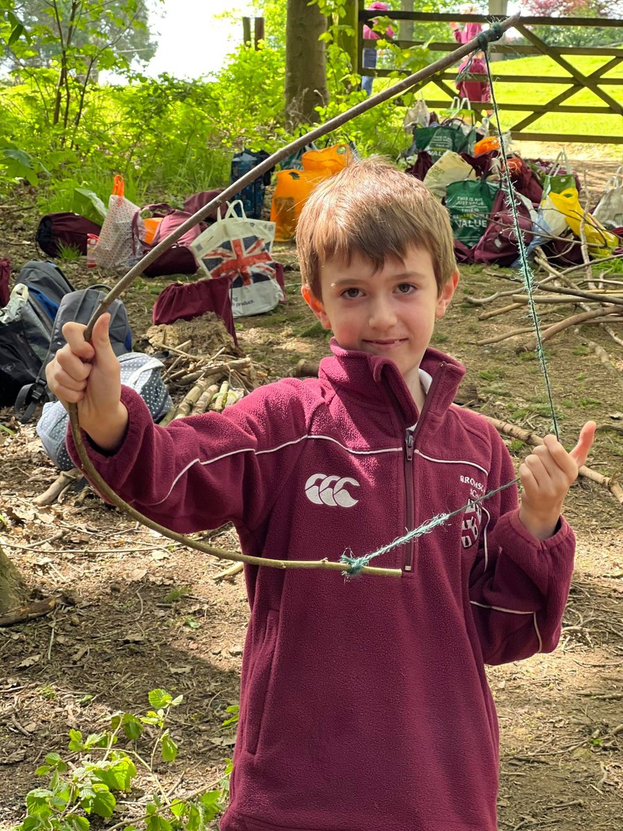 BromsPrep's tweet photo. Today, Year 3 have enjoyed an amazing and action-packed Native American-themed Forest School day at Bodenham Arboretum as part of their ‘YEE-HA!’ topic. #BromsYr3 #SchoolTopic #BromsTrips #SchoolTrip https://t.co/dfL6NOB1aO