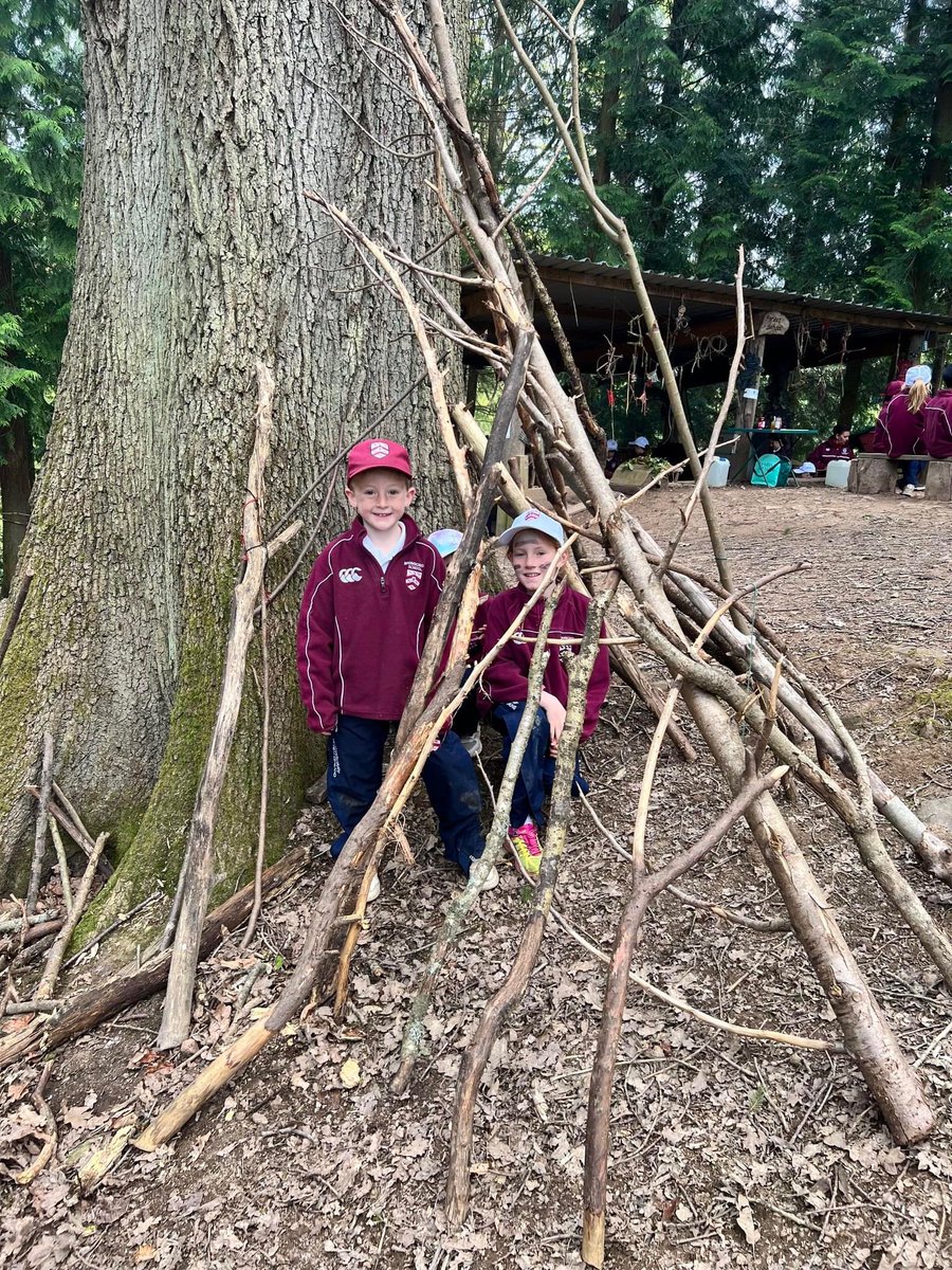BromsPrep's tweet photo. Today, Year 3 have enjoyed an amazing and action-packed Native American-themed Forest School day at Bodenham Arboretum as part of their ‘YEE-HA!’ topic. #BromsYr3 #SchoolTopic #BromsTrips #SchoolTrip https://t.co/dfL6NOB1aO