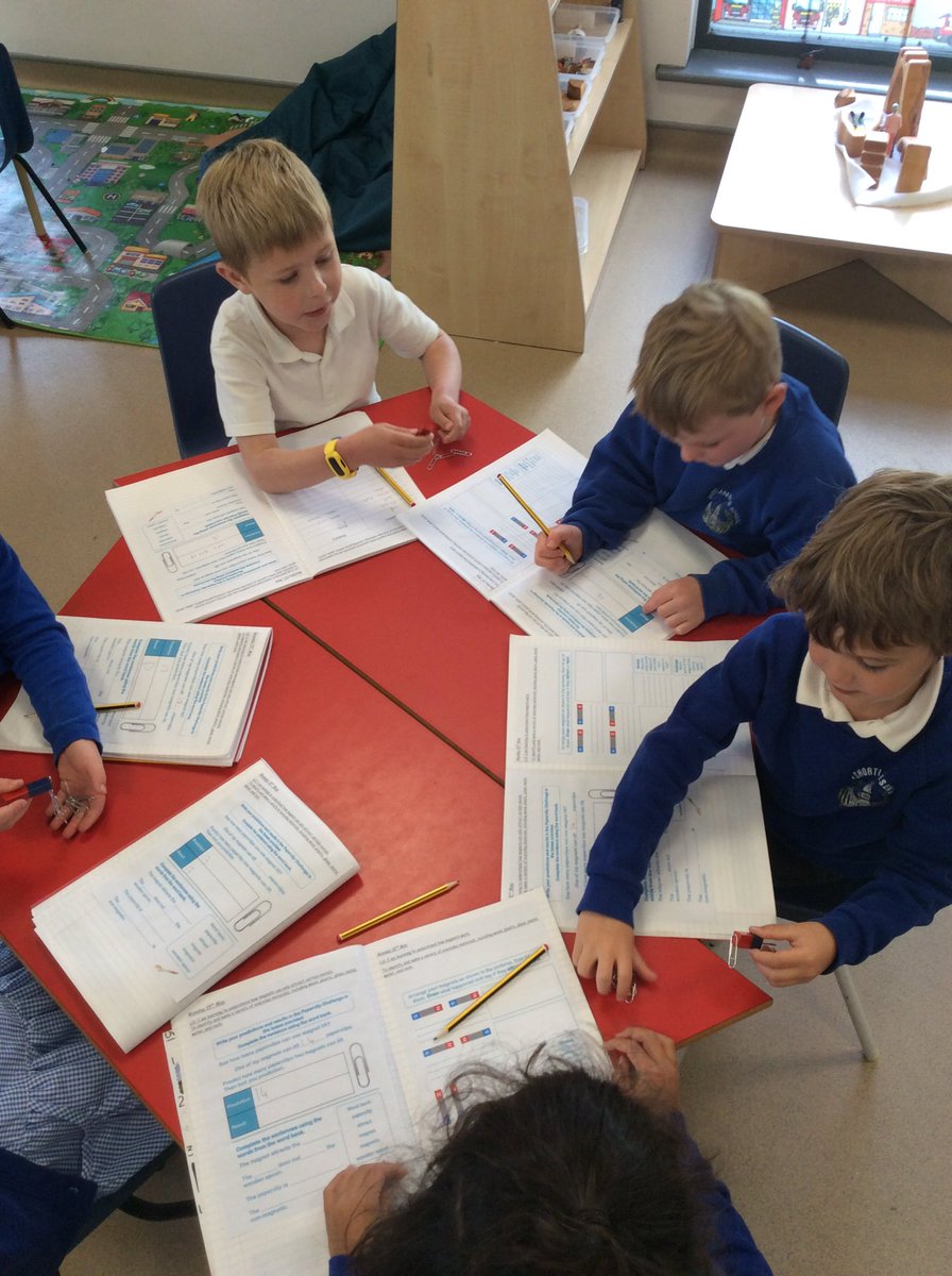 shortlanesend's tweet photo. This week year 1 had a science themed day and did 3 tests using magnets. The children worked with a partner to see how many paperclips the magnet attracted. We tested everyday materials to see which were magnetic and learned about repelling and attracting. Super scientists! 🌟 https://t.co/oaKlsnCNzH