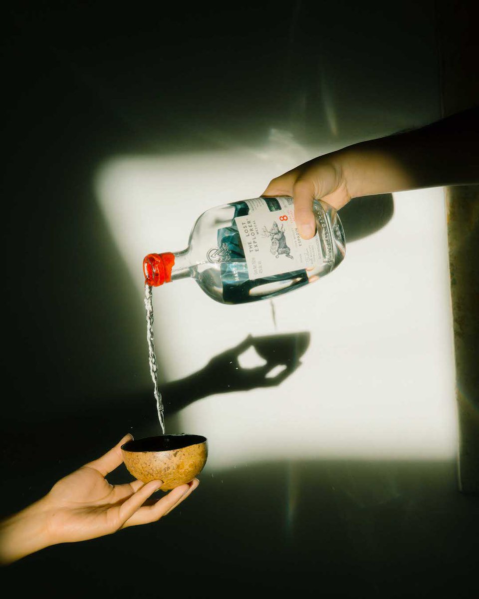 classbarmag's tweet photo. What makes a mezcal elegant? Come taste for yourself. ๐ฑ The Lost Explorer Mezcal will be available at the CLASS Bar Awards to try โ sip it neat or have one of agave expert @dondeanomoncrieffeโs craft cocktails. #CLASSBarAwards https://t.co/eAb1FvZnUH