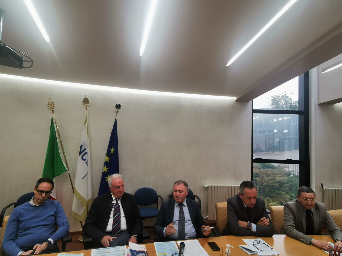 TeleAesse's tweet photo. Nuovo codice dei contratti Pubblici, al via ciclo di per imprese e Stazioni appaltanti - https://t.co/vA4HZ7YYkk https://t.co/j2SApWzq6X