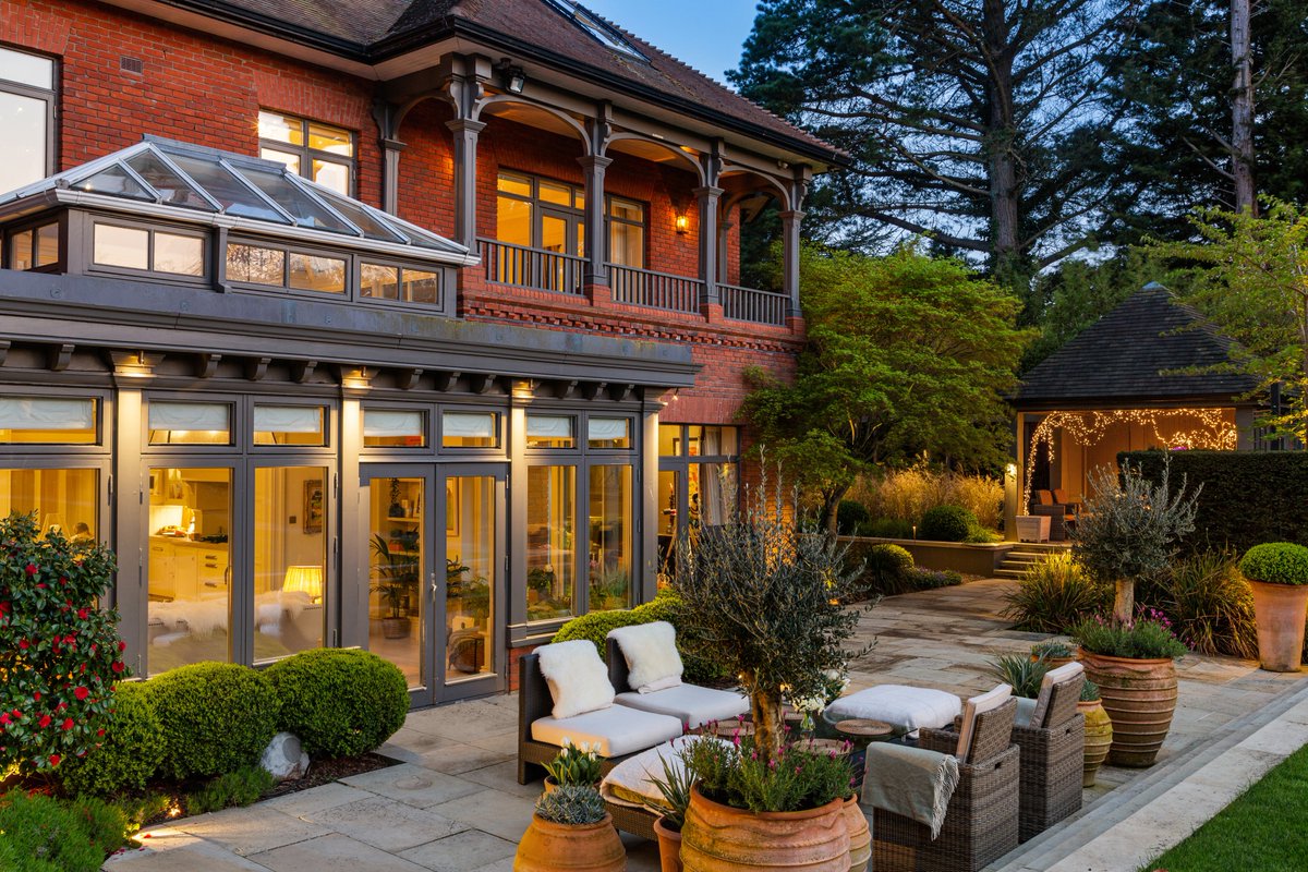 Christie’s Real Estate tweet media