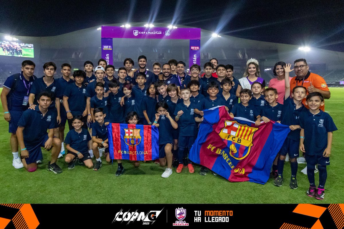 BarcaAcademy's tweet photo. 📍🇲🇽 La Barça Academy CDMX, disfrutando de una nueva edición de la Copa Mazatlán @CopaMazatlan, uno de los torneos más prestigiosos del país, con sus equipos U8, U9, U15 y U18, donde tres de ellos llegaron a Semifinales! Enhorabuena chicos! 💙❤️ https://t.co/ywbYKpi96q