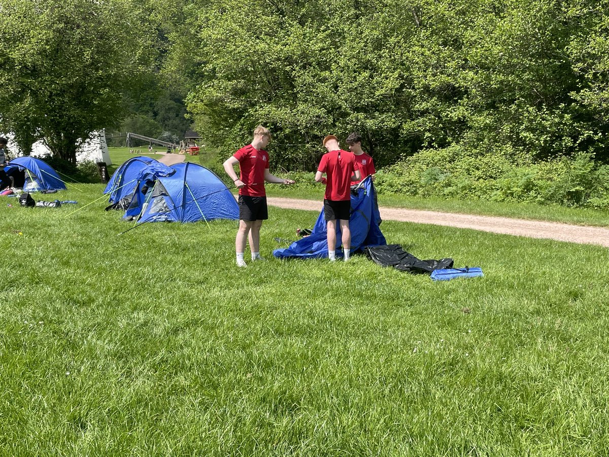 HayleyJCGCK's tweet photo. A good first day of @coleggwent L2 Public Services &amp; Sport  #Crosskeys expedition. Public Services had the chance to pitch tents &amp; Canoeing on the River Wye with @MonmouthCanoe #outdooractivities #education #nature #expeditionskills https://t.co/tSR8f1StmU