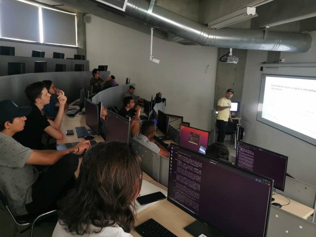 nacion_crypto's tweet photo. ❤️❤️ Proud to share ❤️❤️

For the past few months we at @nacion_crypto and @Parceros_NC have teamed up with one of the top public universities in Colombia @UTPereira to continue our journey after @Hack_Wasm and prepare the new generation of #blockchain developers in Colombia. https://t.co/M9cPDMHblO