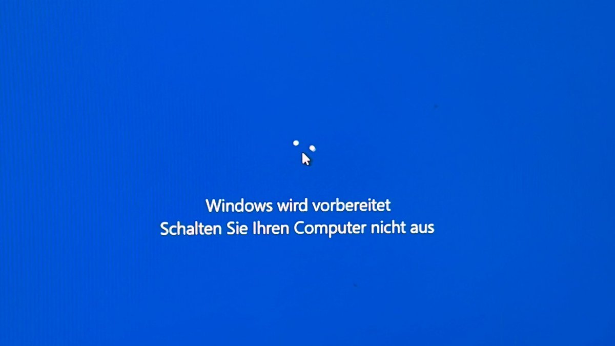 Endlich Feierabend…. Also wenn Microsoft nicht gerade ein Update einspielen würde….