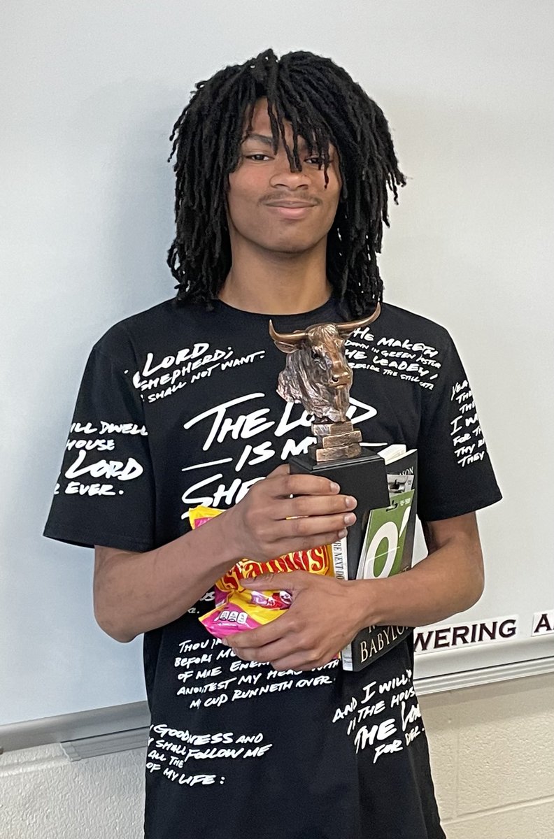 Congratulations to Jonah Rubbins, the ‘23 Stock Market Champion. Jonah took 1st place out of 115 financial literacy students at CWHS in our annual stock market competition. His total portfolio value was $228,000 and a +128% return in a 15 week period. This young man is incredible