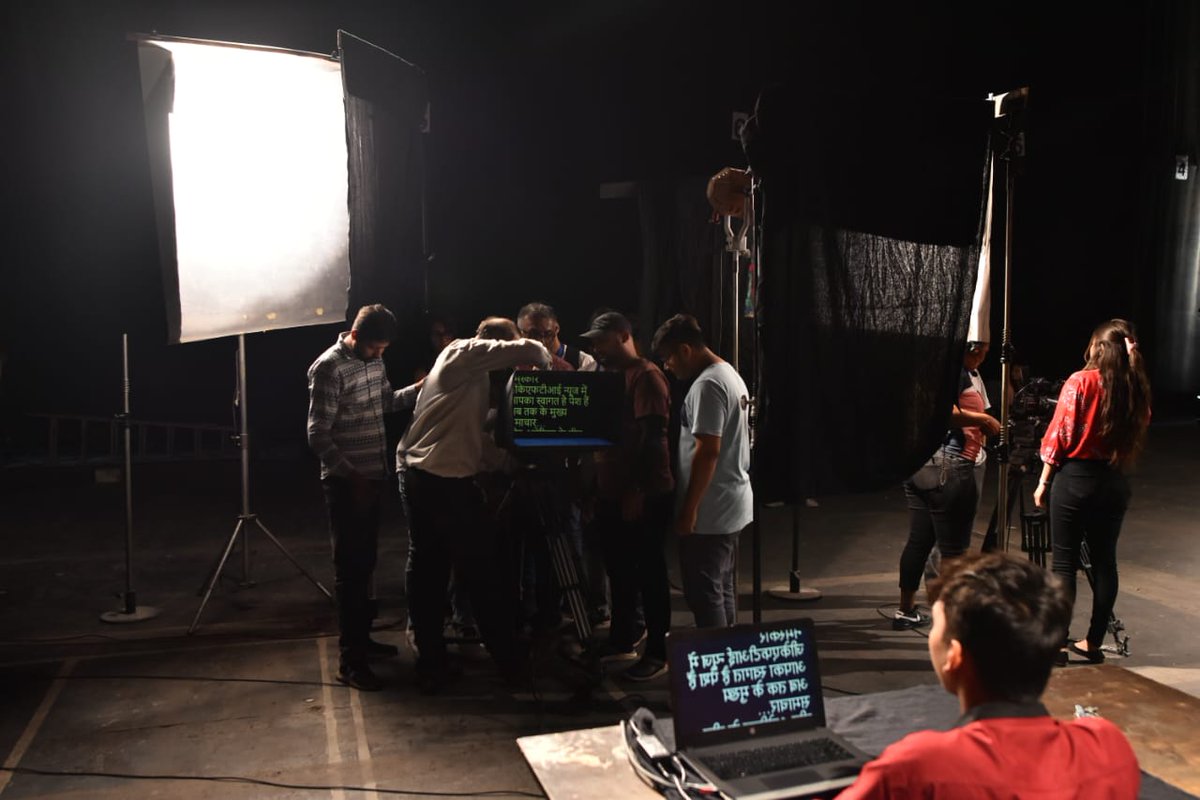 gkftii's tweet image. When creativity Campus brings out  the best #Creative Side of #Campus Training #multicamera 

✍️Join GKFTII to be part of T- Series Family ✨

⚠️Our Batch is Starting from June !

#filmmaking #cinematography #actingforfilmandtv🎭 #screenplay #photography📷 #sounddesign