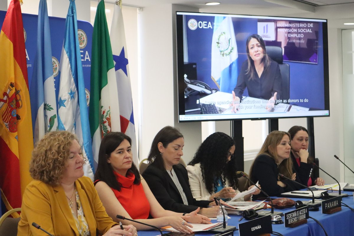 El Salvador 🇸🇻
Vinculación de niñas, niños y adolescentes retornados con necesidades de protección y sus familias a medios de vida en El Salvador

Guatemala 🇬🇹
Facilitación de la inclusión laboral de la población solicitante de la condición de refugiado y refugiados en Guatemala