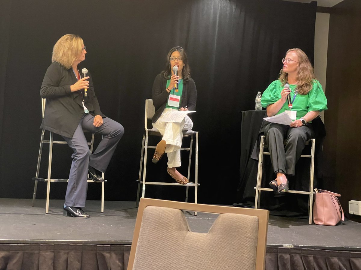 THIS is what a POWERHOUSE panel of leadership in community mental health centers looks like!  
#womeninmentalhealth
#mentalhealthadvocates