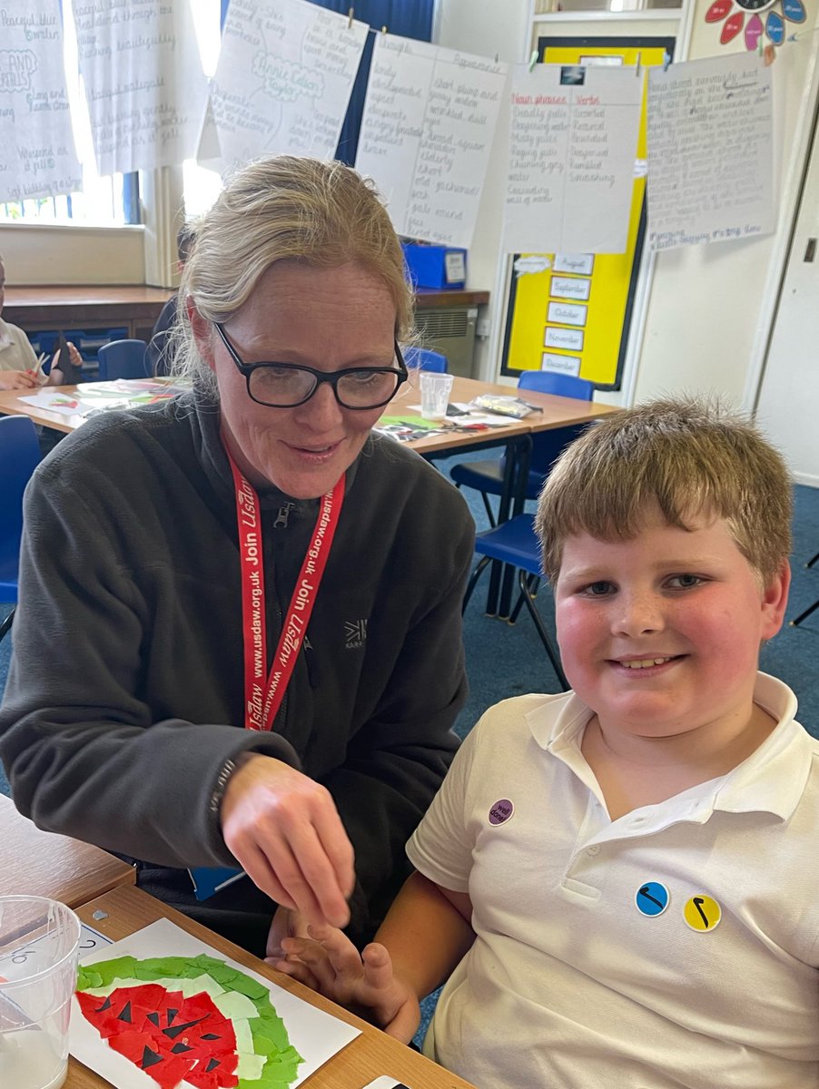 Thank you to our lovely parents for visiting us this afternoon to help us create our collage artwork, inspired by Eileen Downes. Xx #GrangeArt <a href="/GrangeMissA/">GrangeMissA</a> <a href="/GrangeMrsMcG/">Mrs McGilloway</a>