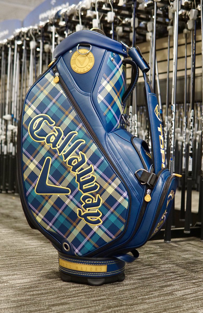 PGATSS's tweet image. Major Giveaway! 

Want to win this limited-edition @CallawayGolf staff bag? Here’s how:

1️⃣ Retweet this
2️⃣ Follow @PGATSS + @CallawayGolf 

💪🏆