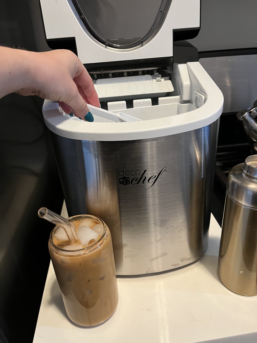 deco_gear's tweet image. Iced Coffee + Deco Chef Ice Make = match made in Heaven

decogear.com/products/compa…

#icemaker #ice #decochef #iceasmr #icedcoffee