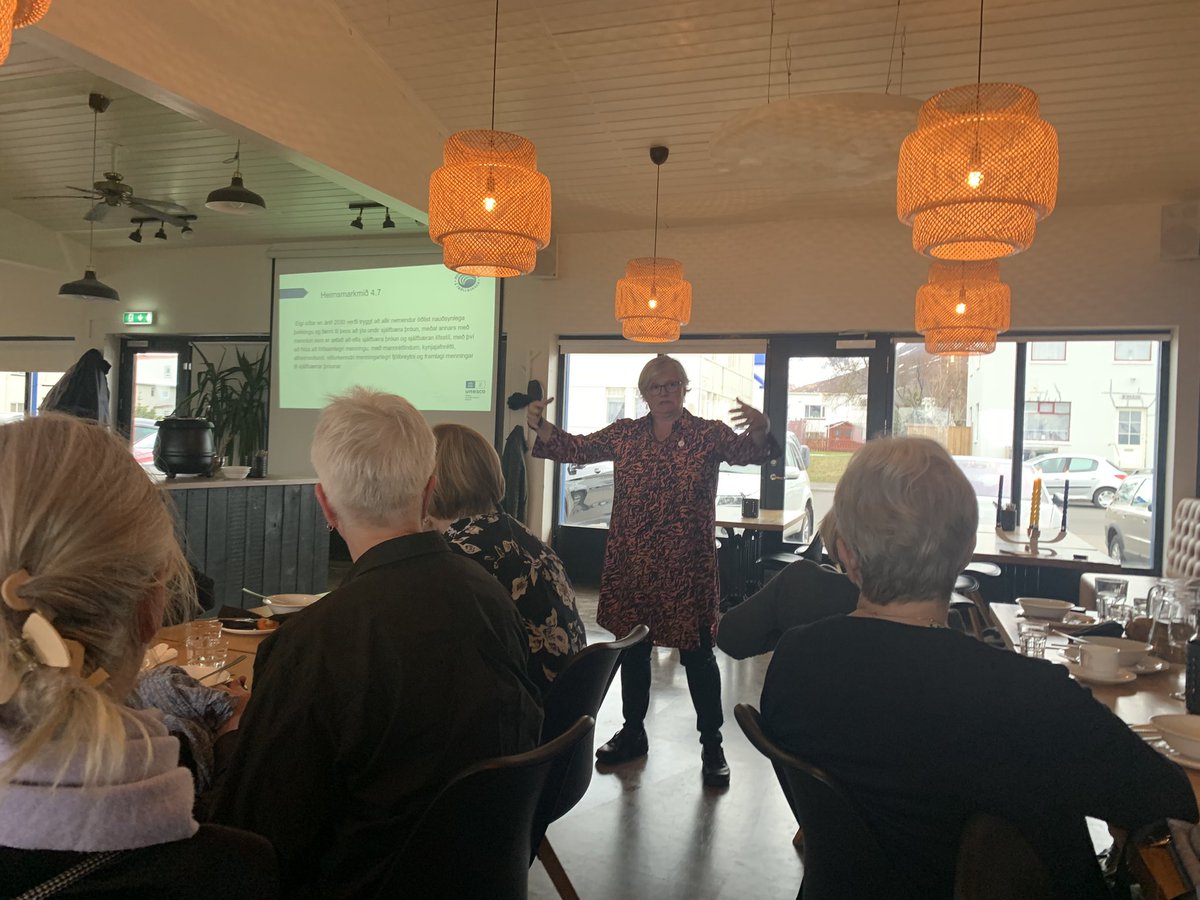 Ida með afar áhugavert erindi um Menntaskólann á Tröllaskaga á fundi sóroptimistaklúbba á Akureyri og Tröllaskaga. Sagði frá fjar- og staðarnámi 540 nemenda og alþjóðasamstarfi m.a er skólinn UNESCO skóli #menntaspjall #soroptimist