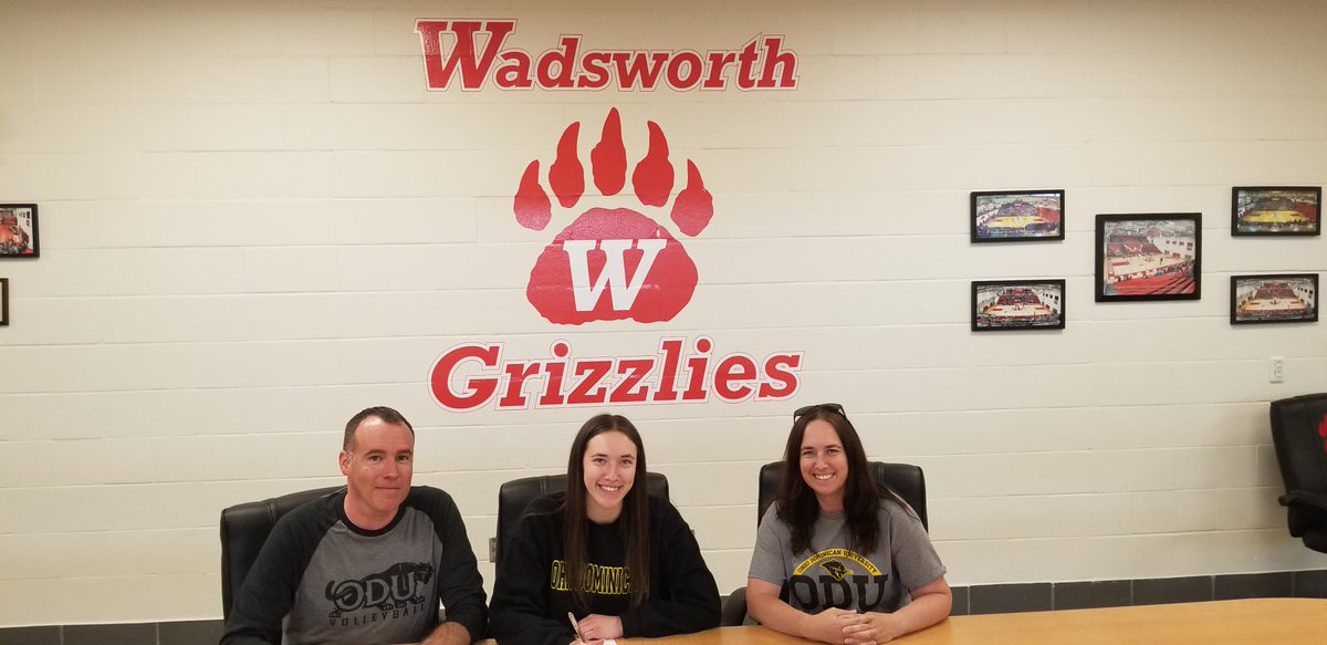 Congrats to Aly Snyder who committed to play volleyball next year at Ohio Dominican University.