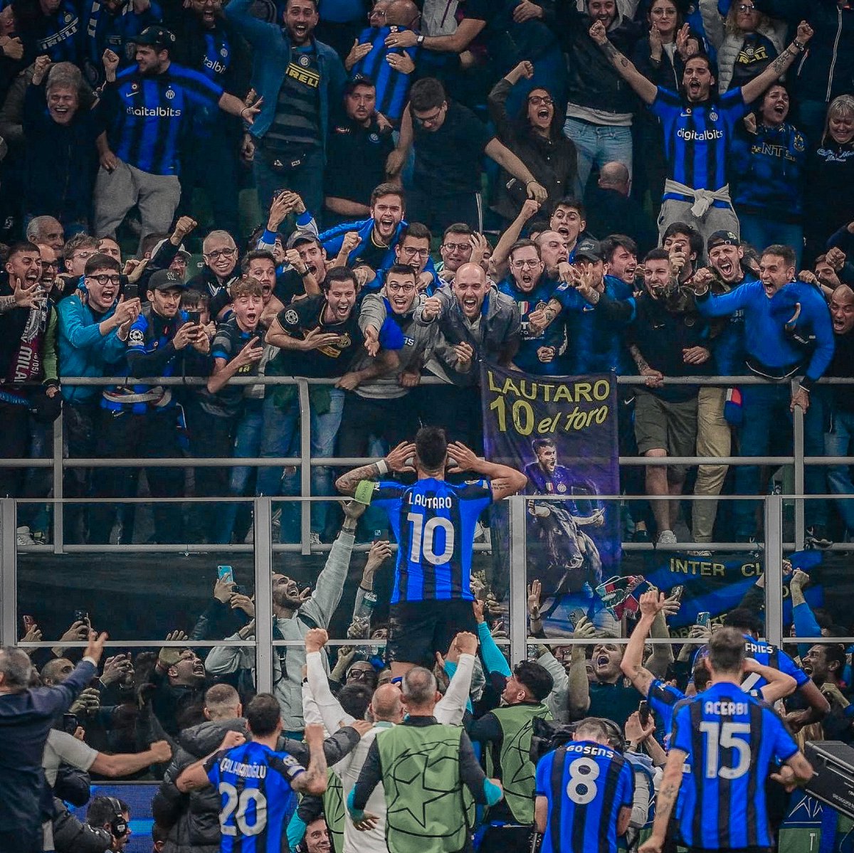 chamss_Diine's tweet photo. 💙 MILANO IS BLUE 💙
#milan_Inter #InterMilan #انترميلان_ميلان #انتر_ميلان https://t.co/8FzNnUlKaO