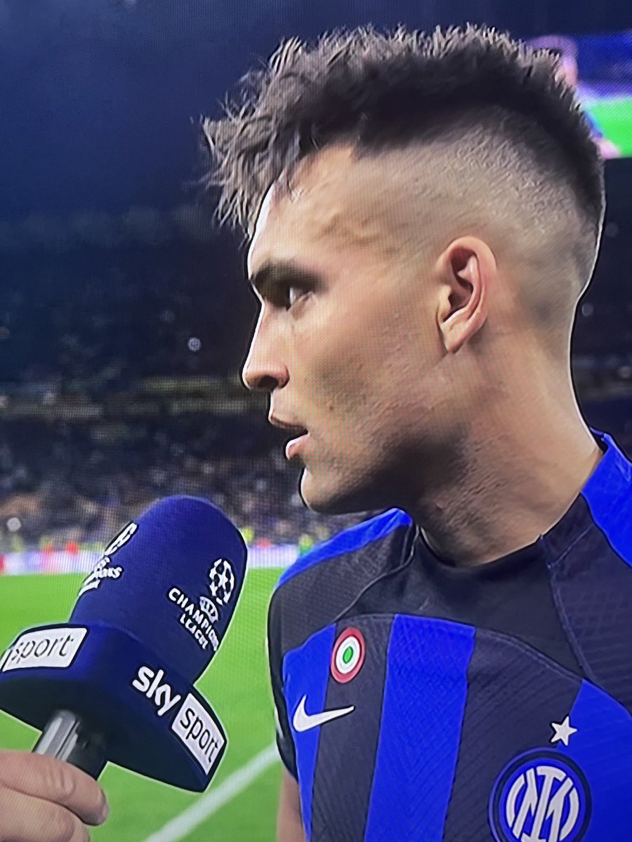 “C’è tanta storia in questa partita, gliel’ho detto in spogliatoio. Unione del gruppo, l’ho vissuto al mondiale, è l’esempio che ho potuto trasmettere ai ragazzi. Se siamo uniti tutto è più facile, l’Inter merita queste serate”
#Lautaro