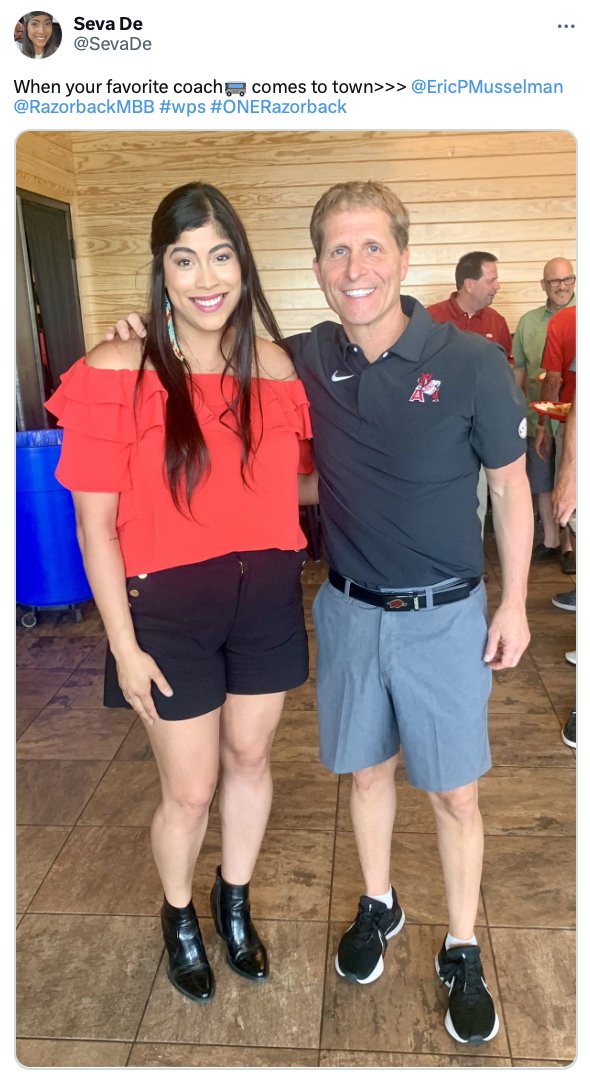 EricPMusselman's tweet photo. @RazorbackMBB @ArkRazorbacks Had a great time last night in Batesville, Arkansas for the #OneRazorback Road Show! https://t.co/P1O9L2Z9CY