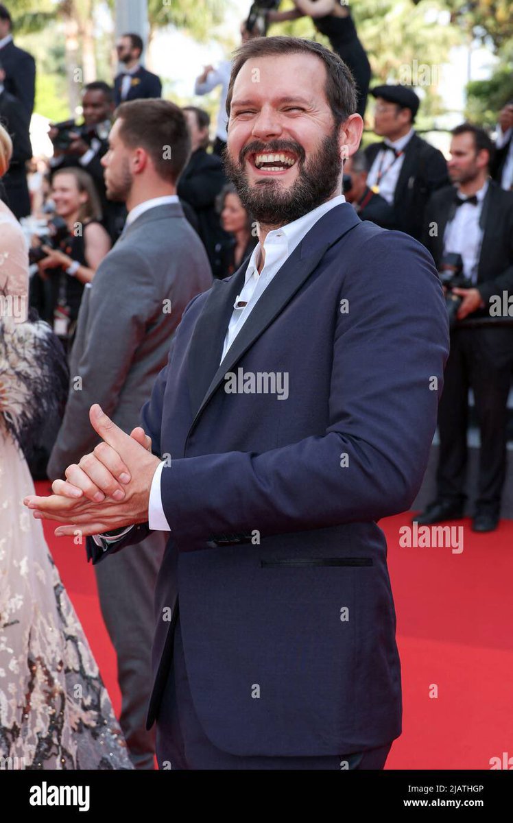 WordsMsgs's tweet photo. Cette année on veut voir @Hug0Becker sur le tapis rouge du Festival #Cannes2023 https://t.co/DM3X4YbQR4