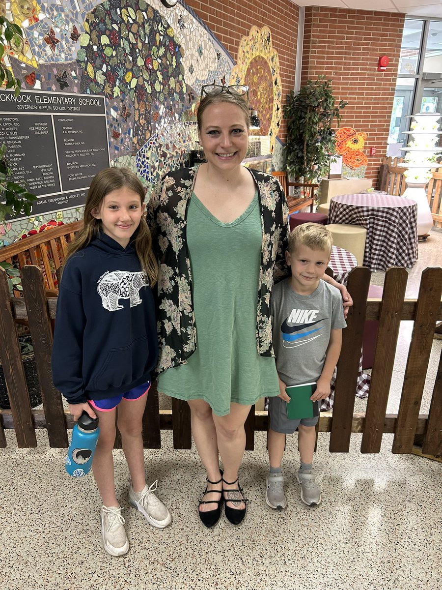 Kelsey Davis tweet media