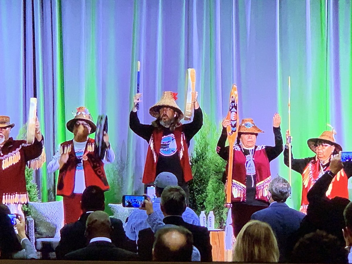 stcroixannie's tweet photo. Excited to kick off our #SFICONF here in Vancouver BC, in conjunction with #PEFCWEEK @sfiprogram https://t.co/442Z6KvzV2